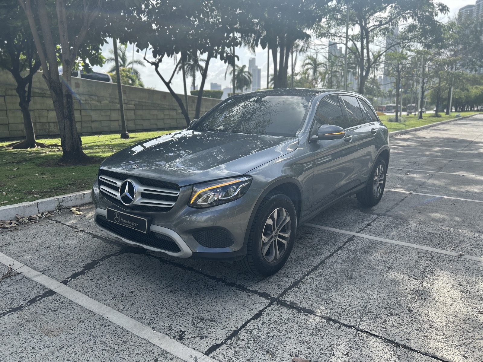 MERCEDES-BENZ GLC 200 2019
