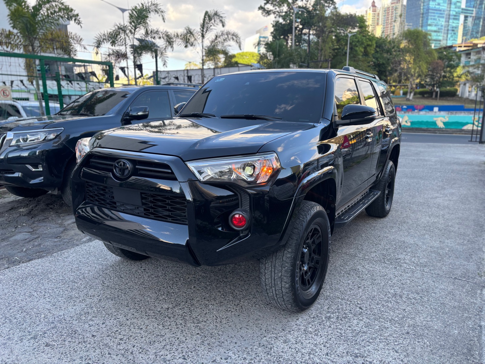TOYOTA 4RUNNER 2022