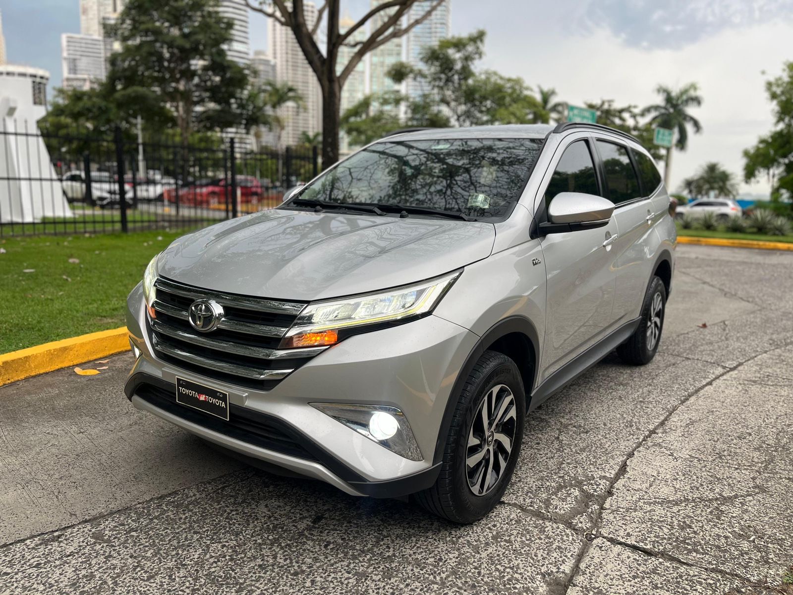 TOYOTA RUSH 2022
